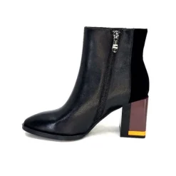 Elue Par Nous Palpe Cuir Noir