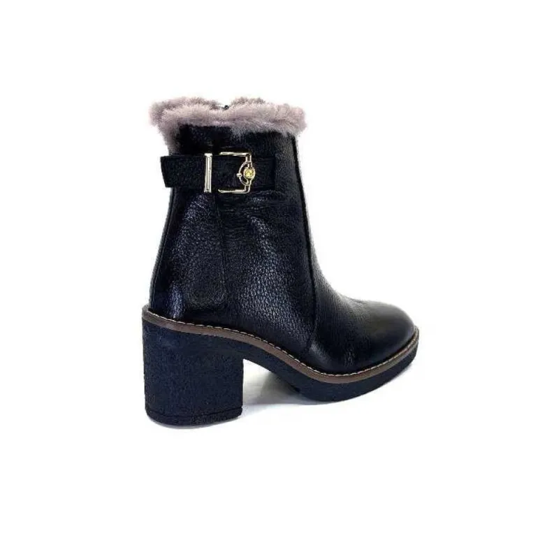 Ivoire 109381 Cuir Noir
