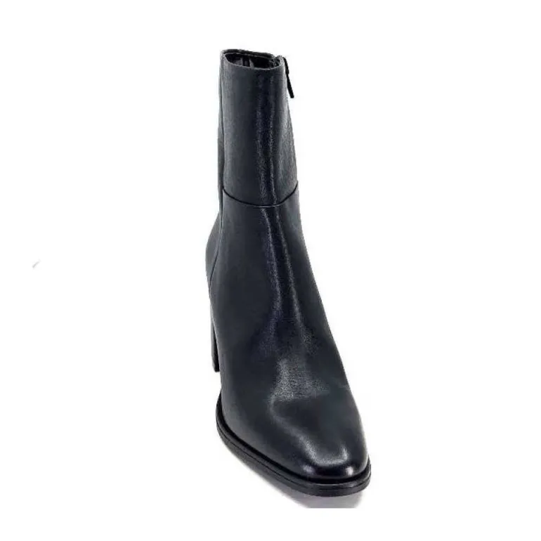 Ivoire 52324 Cuir Noir