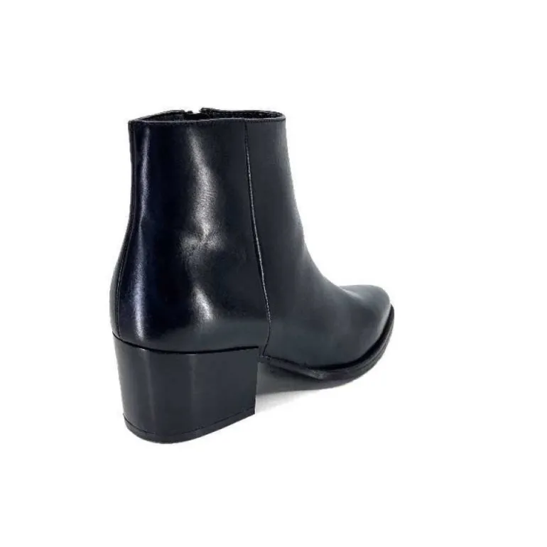 Ivoire 46105 Cuir Noir