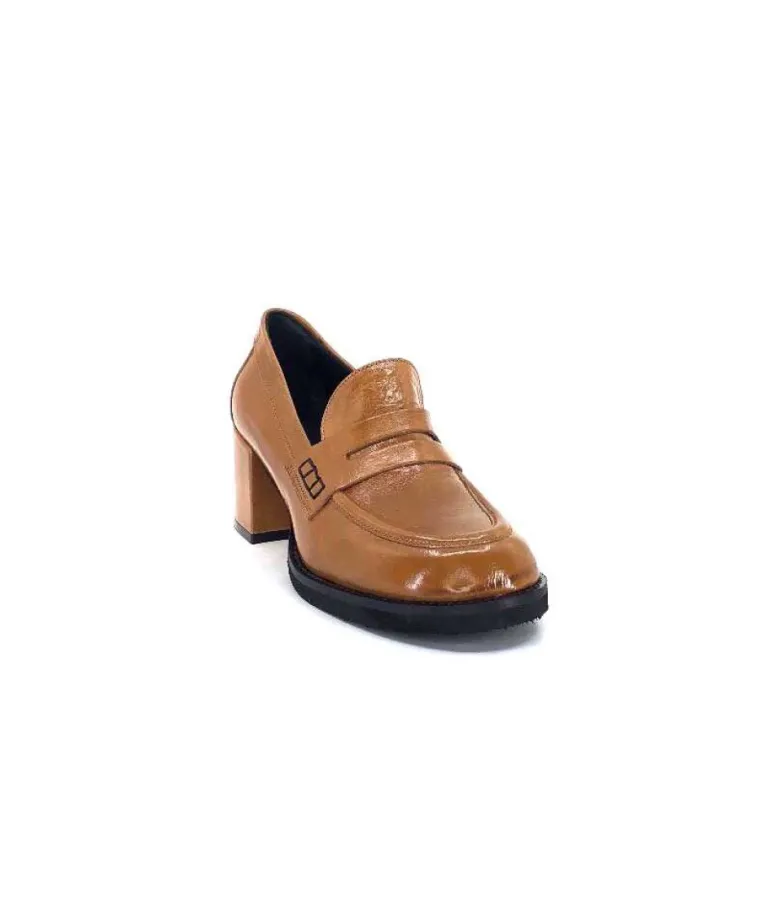 Ivoire 500 Cuir Vernis Brandy