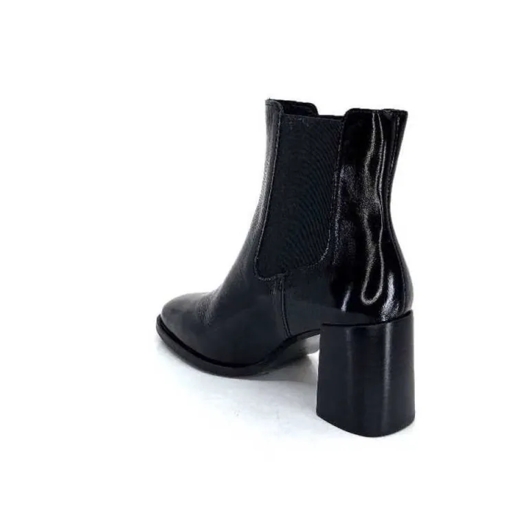 Ivoire 99647A Cuir Vernis Noir
