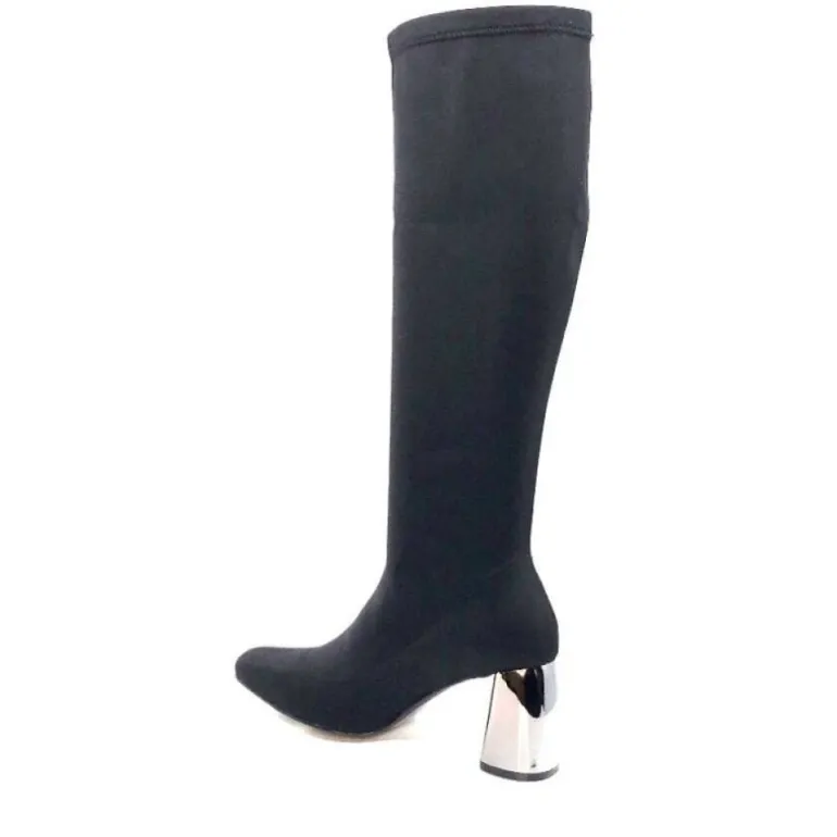 Ivoire B335-05 Microfibre Noir
