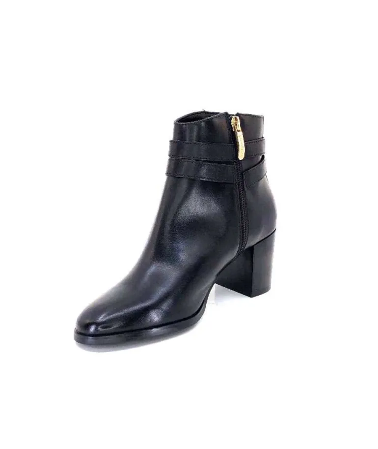 Regard Joan 01 Cuir Noir