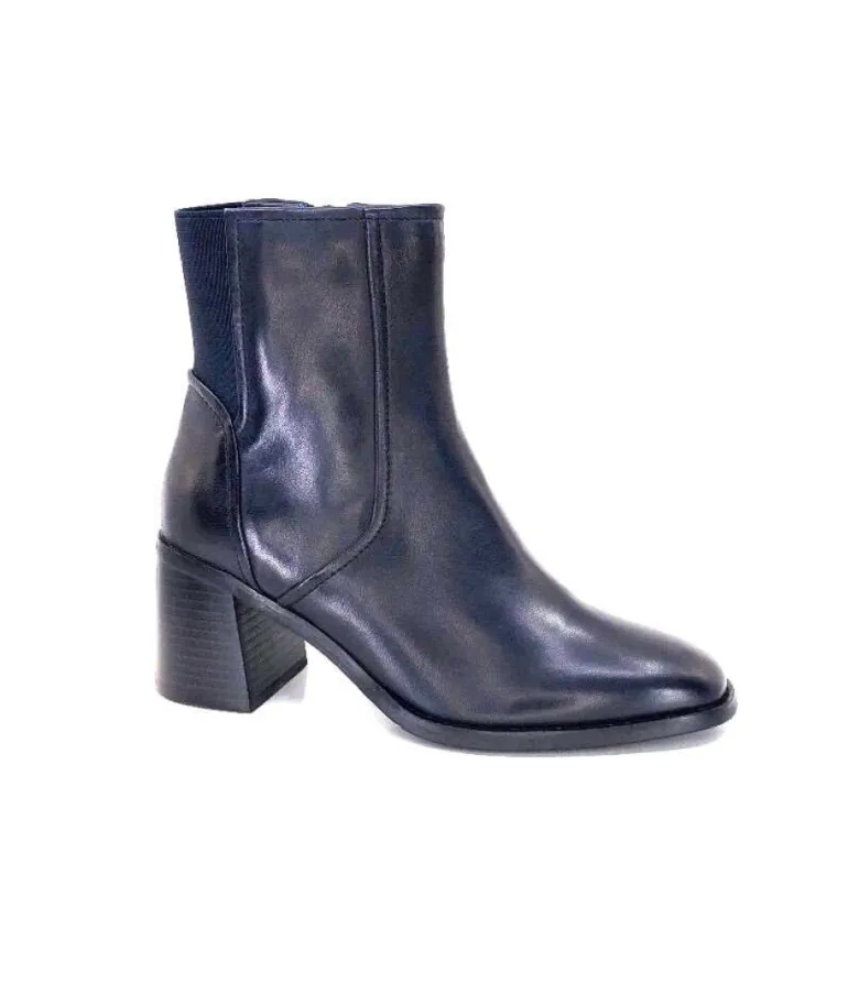 Regarde Le Ciel Sisko 01 Cuir Marine Fonce