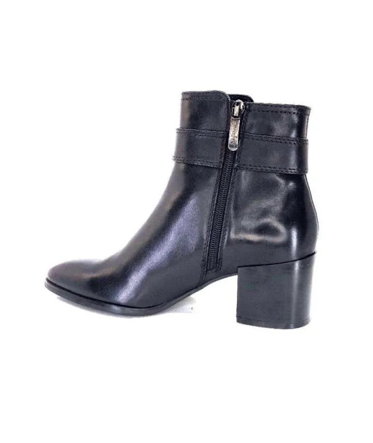 Regarde Le Ciel Taylor 34 Cuir Noir