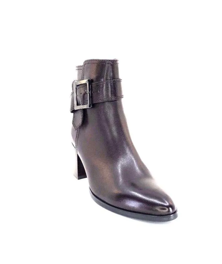 Regarde Le Ciel Taylor Cuir Marron Castagno