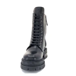 The Seller 9006 Cuir Noir